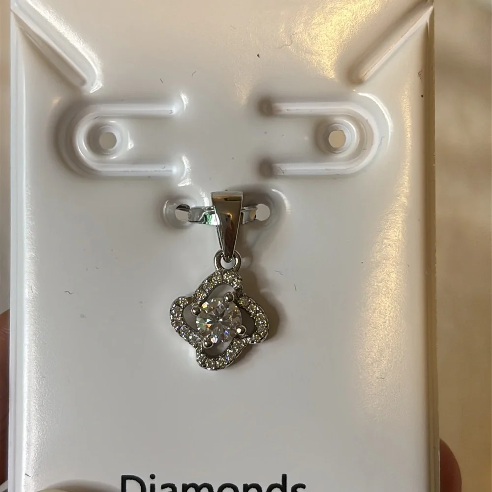 NEW 1.148 Carat Moissanite Diamond 925 Sterling Silver Necklace - Picture 5 of 8